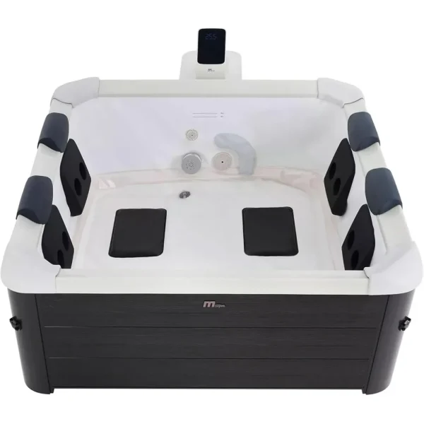 6 Person Inflatable Hot Tub