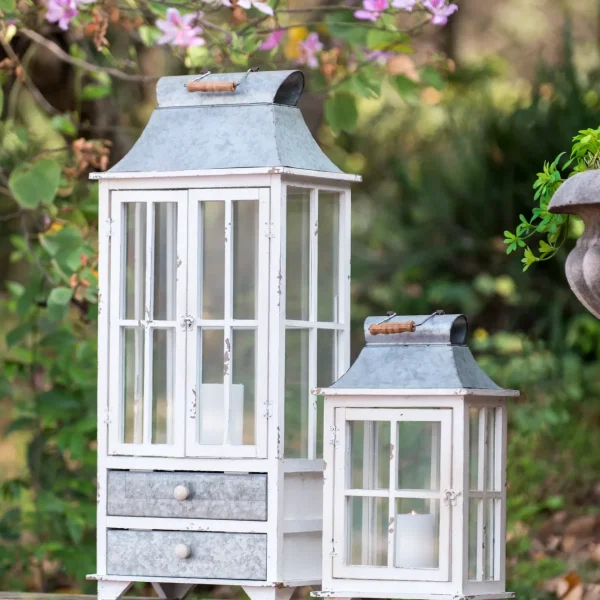Wooden Hurricane Lantern Candle Holder