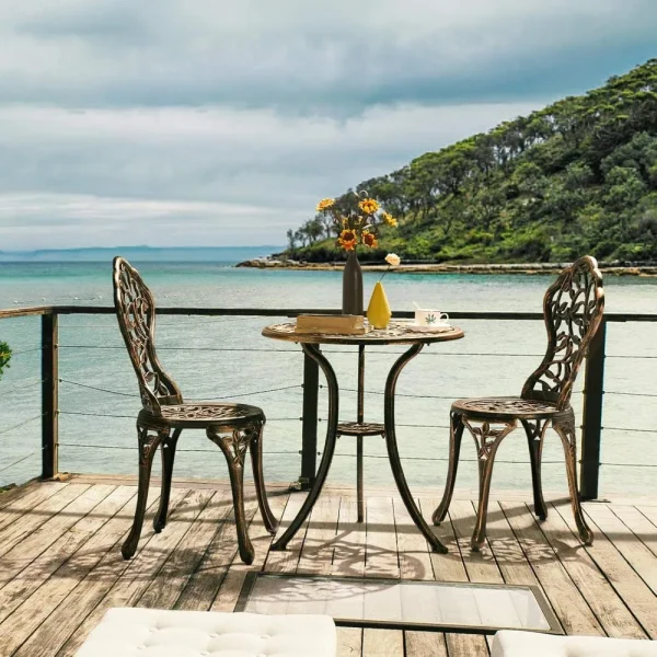3-Piece Outdoor Bistro Set w/Leaf Design